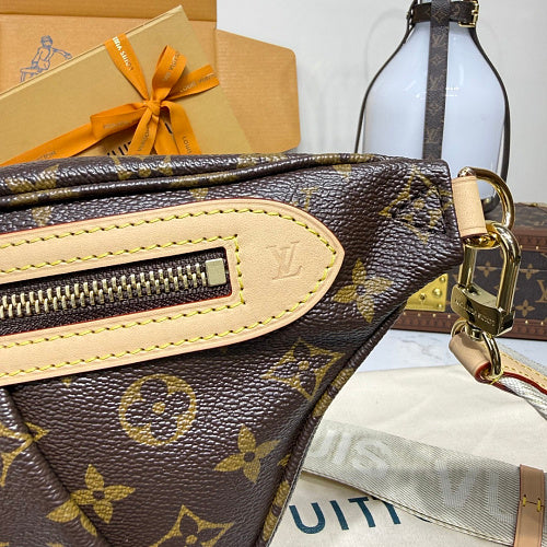 Louis Vuitton Bumbag / Monogram Belt Bag