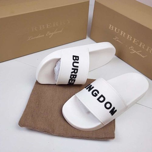 Burberry Logo Print Pool Slides / Logo-Print Slides