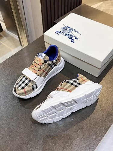 Burberry Vintage Check Arthur Sneakers