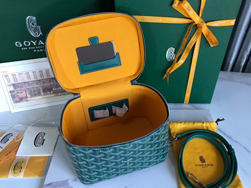 Goyard Goyardine Train Case