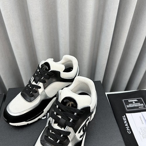 Chanel CC Logo chunky runner sneakers