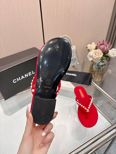 Chanel Pearl-Embellished CC Thong Sandals / Flip-Flops