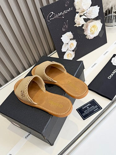 Chanel CC Logo Chain-Trim Slide Sandals