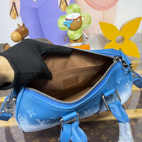 Louis Vuitton Keepall Bandoulière 25 Monogram Pigment Canvas – Blue Gradient